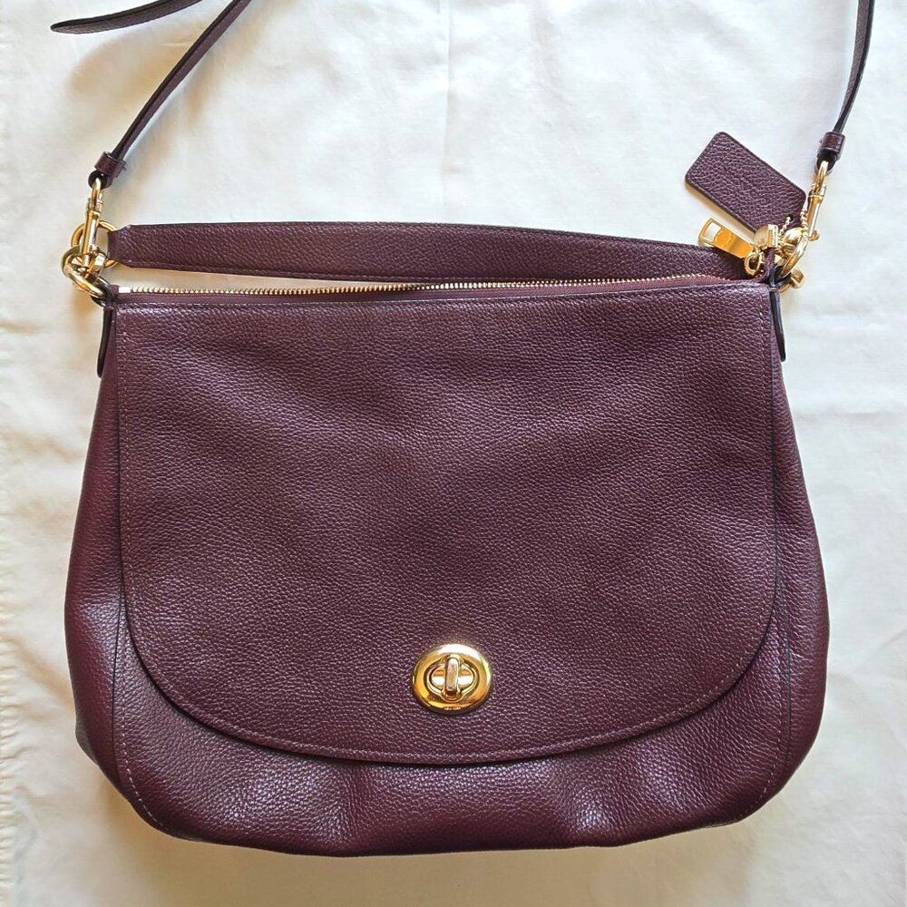 COACH - PEBBLE TURNLOCK HOBO - SADDLE BAG - USED